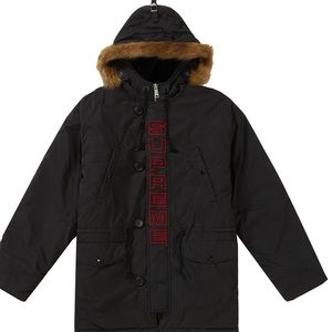 Supreme Spellout N-3B Parka Black. Size XL.